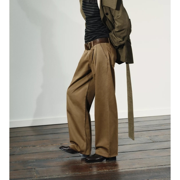 Zara Low Rise Chino Brown Pants - Picture 2 of 3